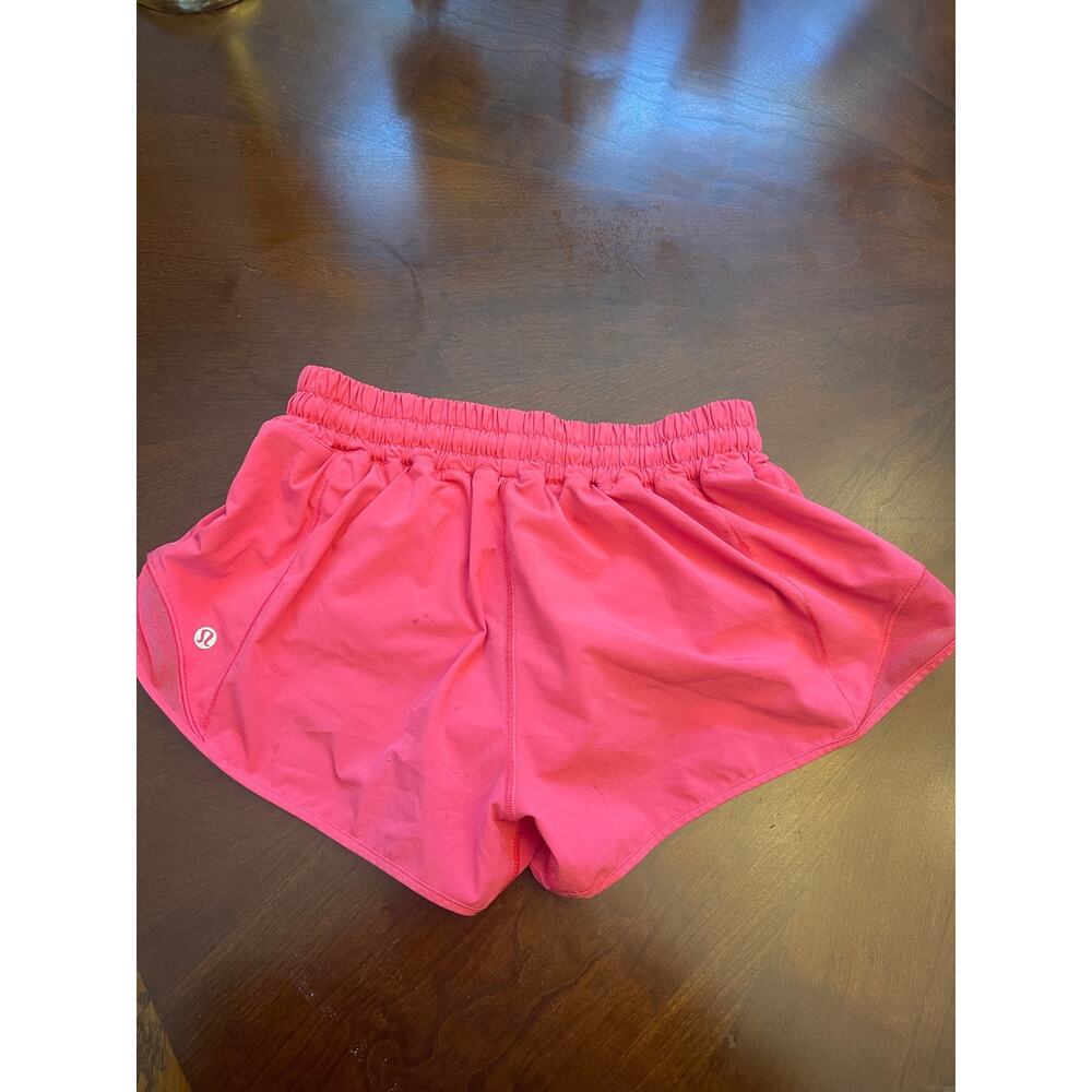Lululemon Hotty Hot Lined Running Shorts Pink Size 6